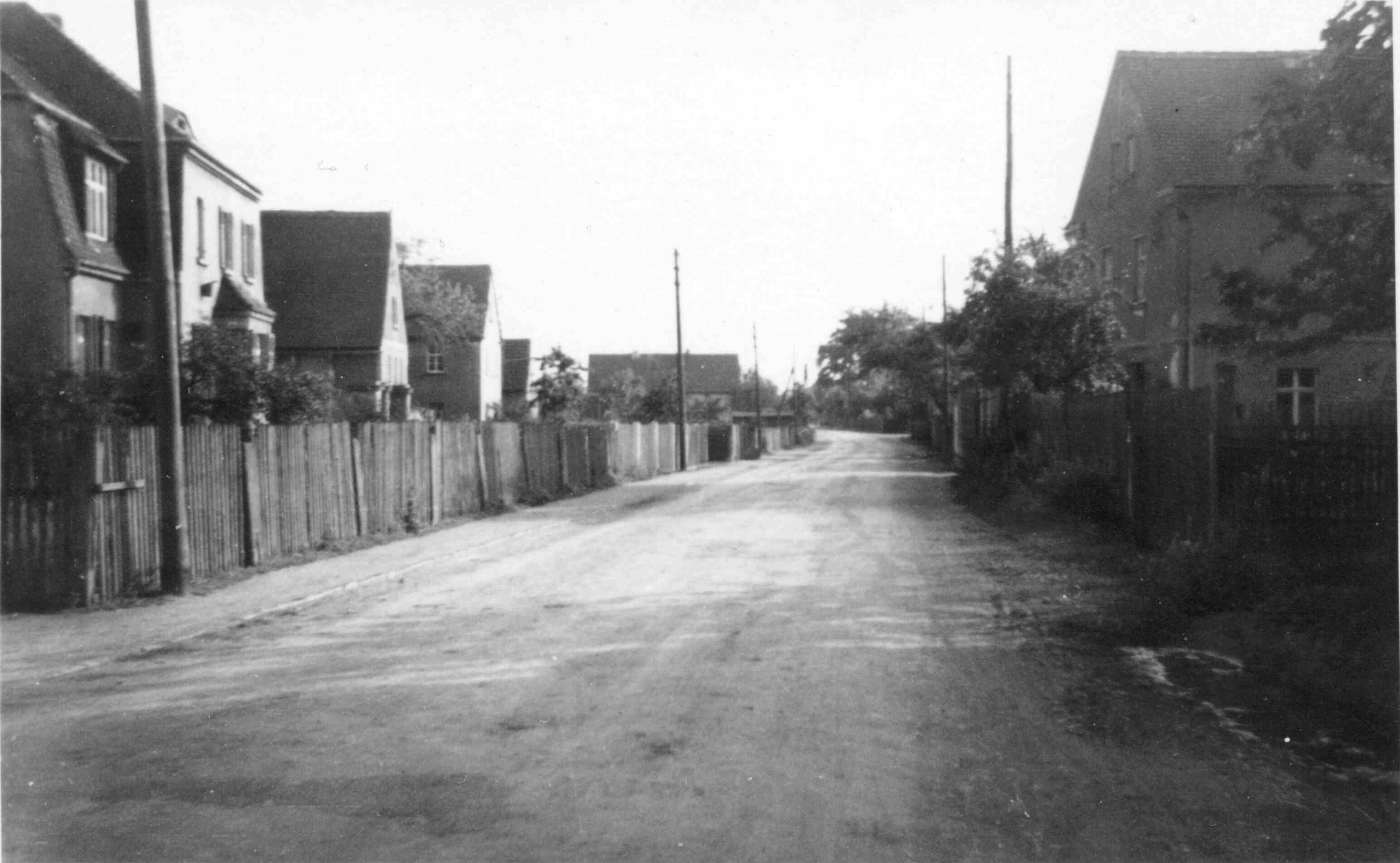 Belgershain, Hauptstraße Richtung Oelzschau, August 1960