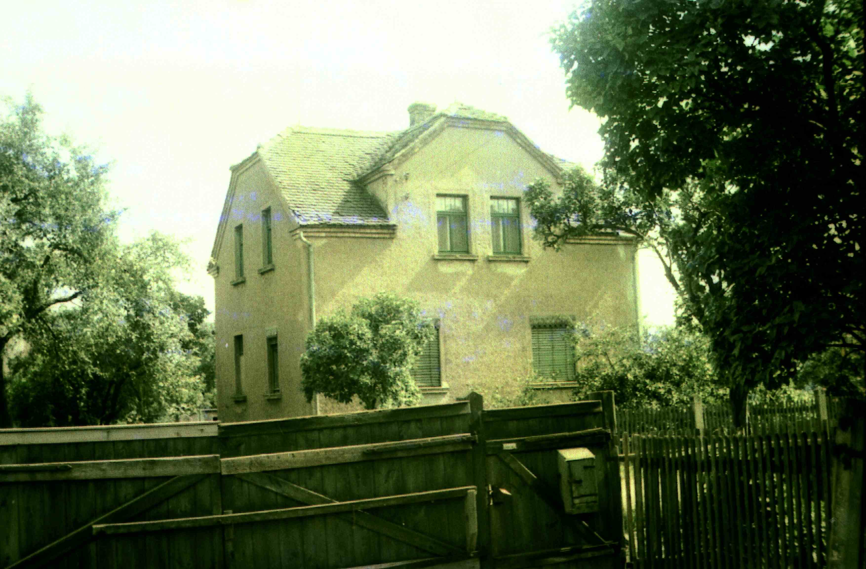 Oelzschauer Str. 1