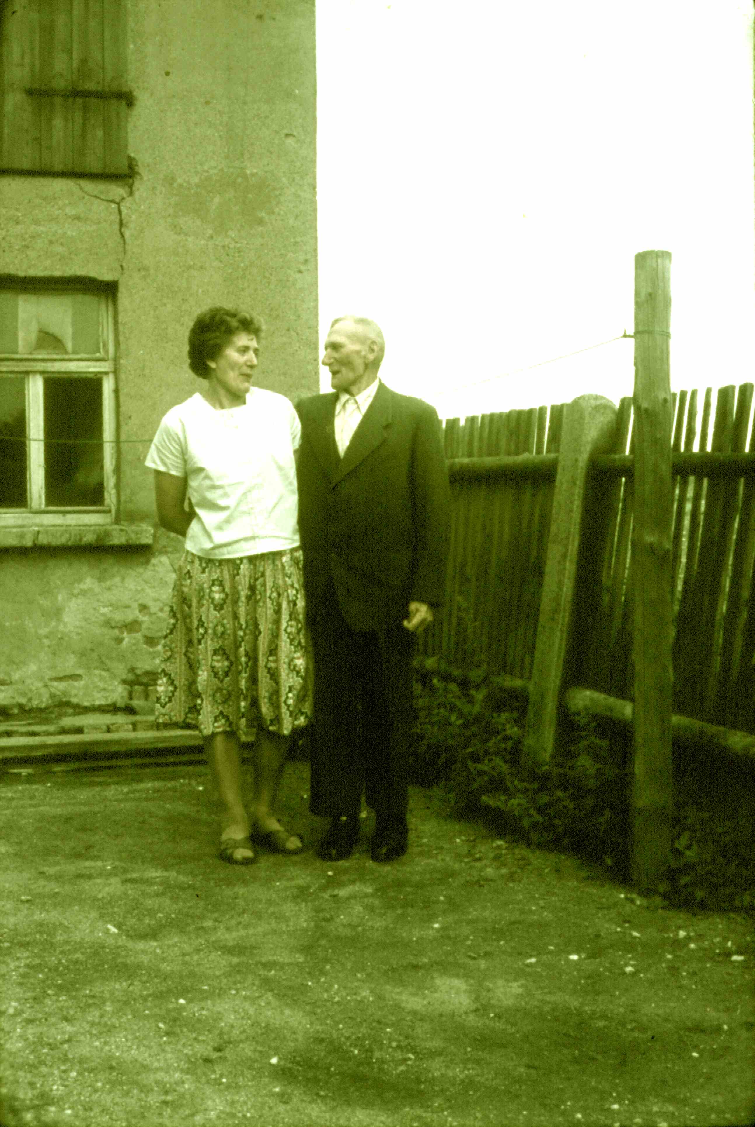 Charlotte Binge und Arthur Gr&uuml;bler